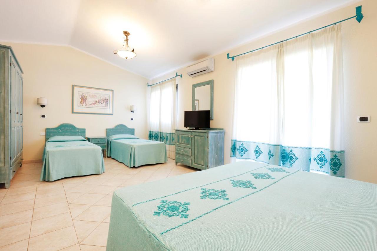 Hotel Baia Aranzos Pittulongu Exterior photo